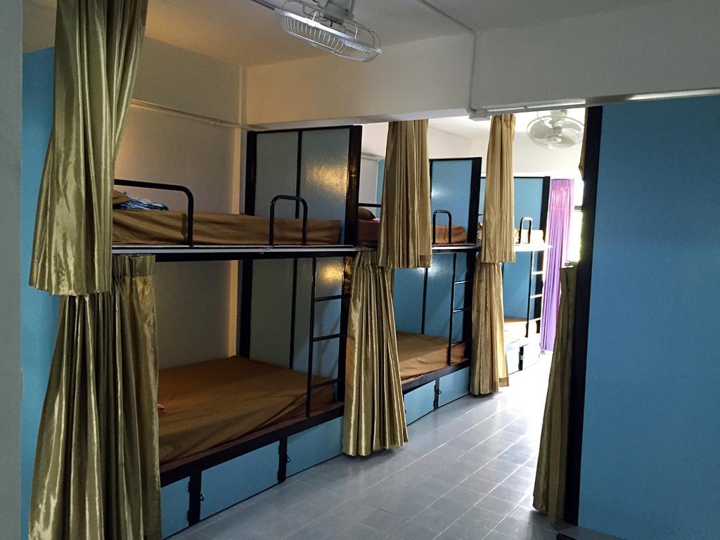 Zoe Hostel Chiang Mai Værelse billede