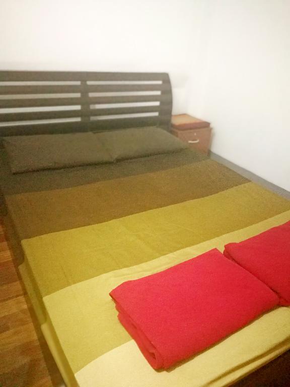 Zoe Hostel Chiang Mai Eksteriør billede