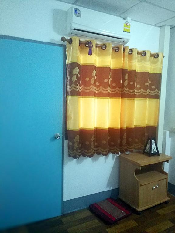 Zoe Hostel Chiang Mai Eksteriør billede